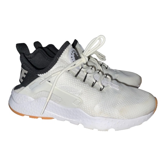 Nike Air Huarache Shoes - SOLD! Nike Air Huarache Run Ultra Women’s Size 6.5